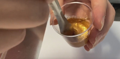 진주안료를 더 쉽게 분산시키는 방법은?